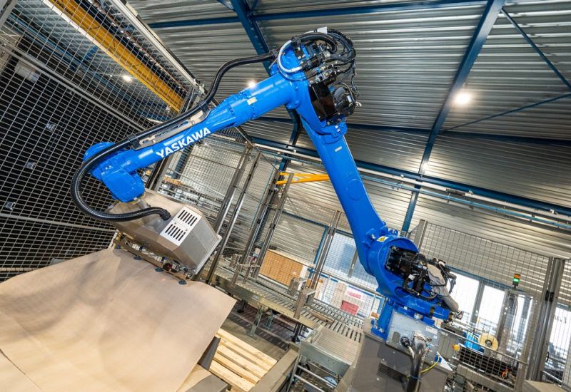 BK Automation - Custom Robot Palletizer 2024